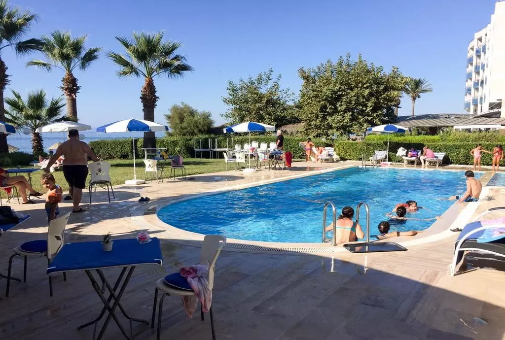 hotel art beach_kemer_antalya_shabavizparvaz_02.jpg